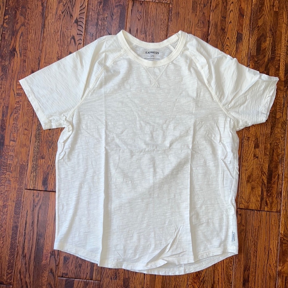 Express Tee Bundle Size Large - Picture 5 of 8